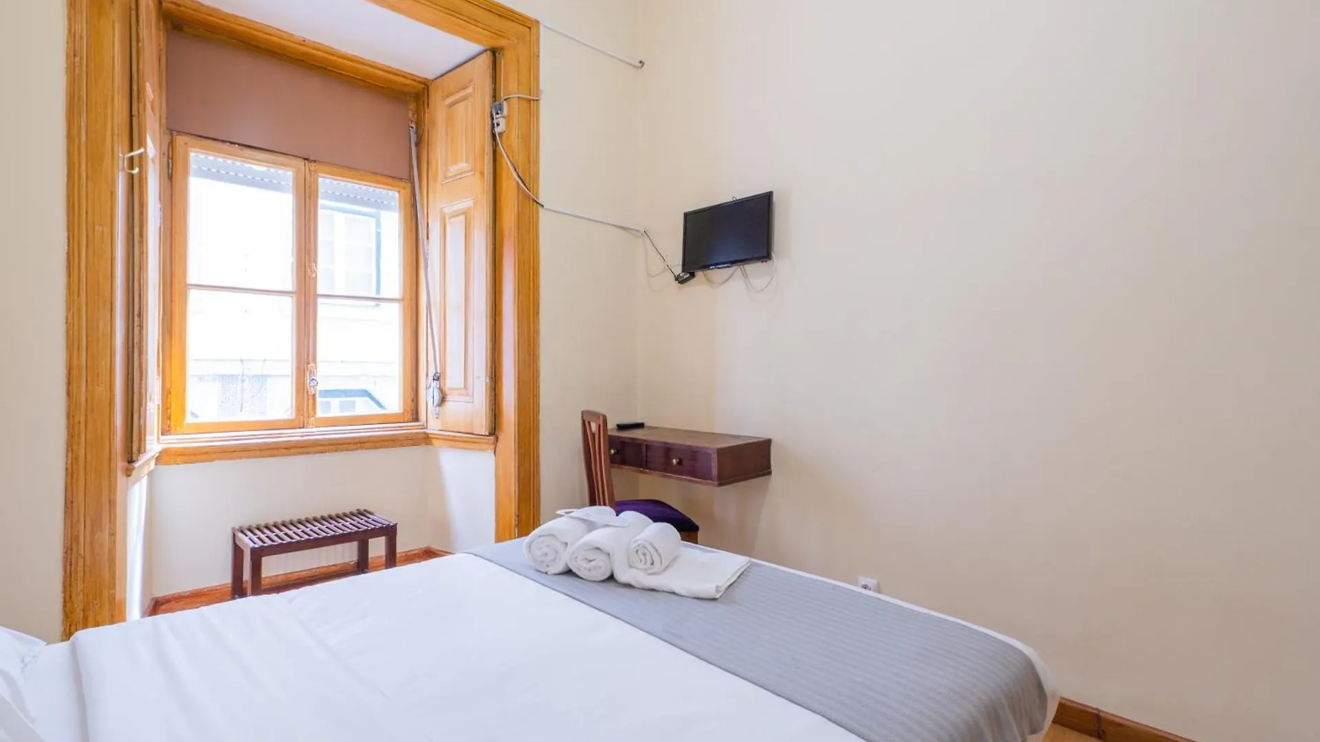 **  Norte Guest House Lisboa Portugal